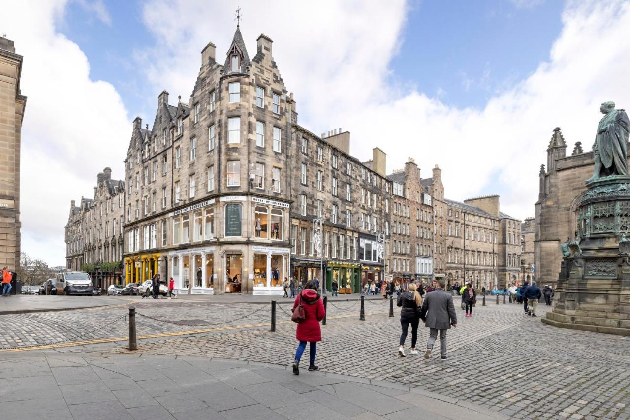 Joivy 1 Bed Flat In Old Town, Next To St Giles Cathedral Appartement EDI Buitenkant foto
